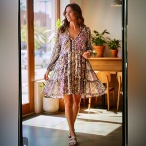 Versona Lavender Floral Tiered V-Neck Mini Dress